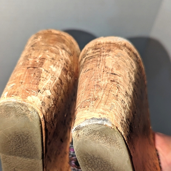🐚Montago Bay Club Cork Platform Wedges w/ Very Cool Design On The Fabric - Picture 7 of 7
